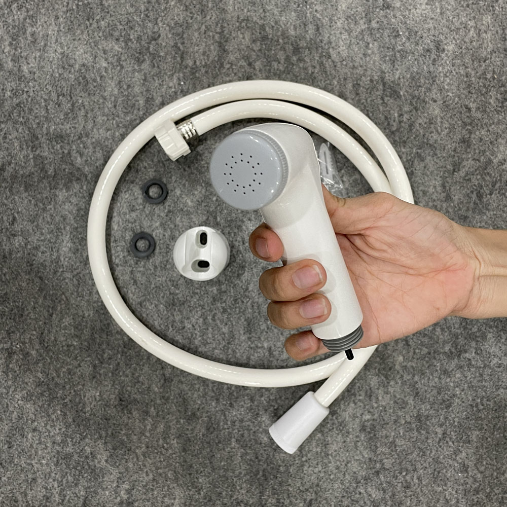 Vòi xịt vệ sinh Caesar BS304A - 4