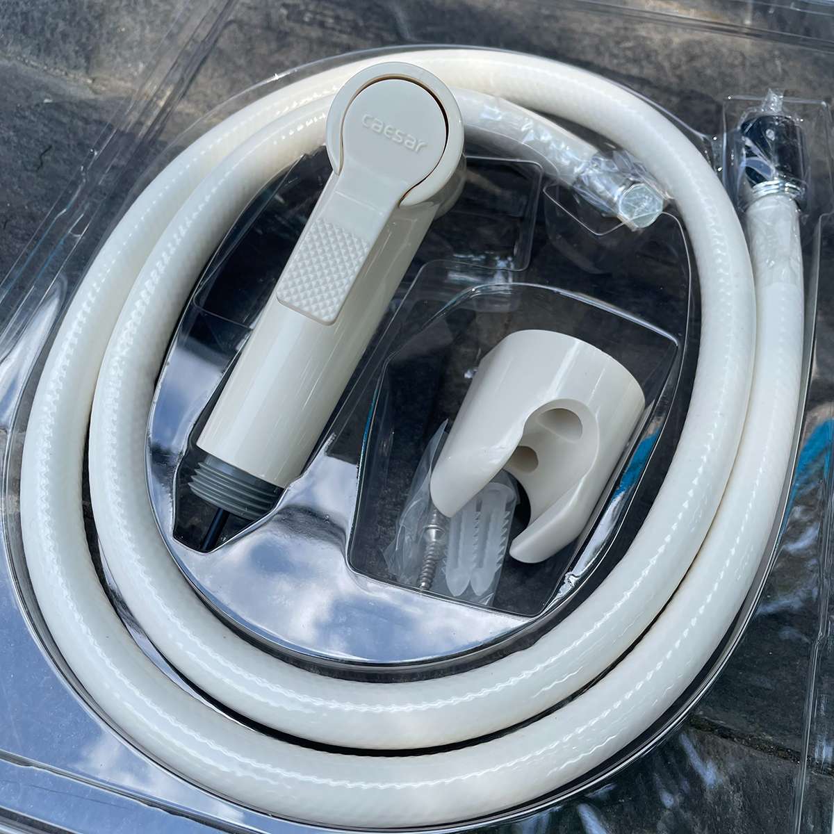 Vòi xịt vệ sinh Caesar BS306A - 2