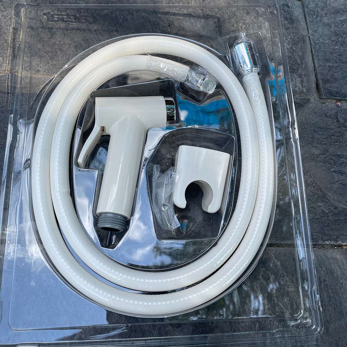 Vòi xịt vệ sinh Caesar BS306A - 5