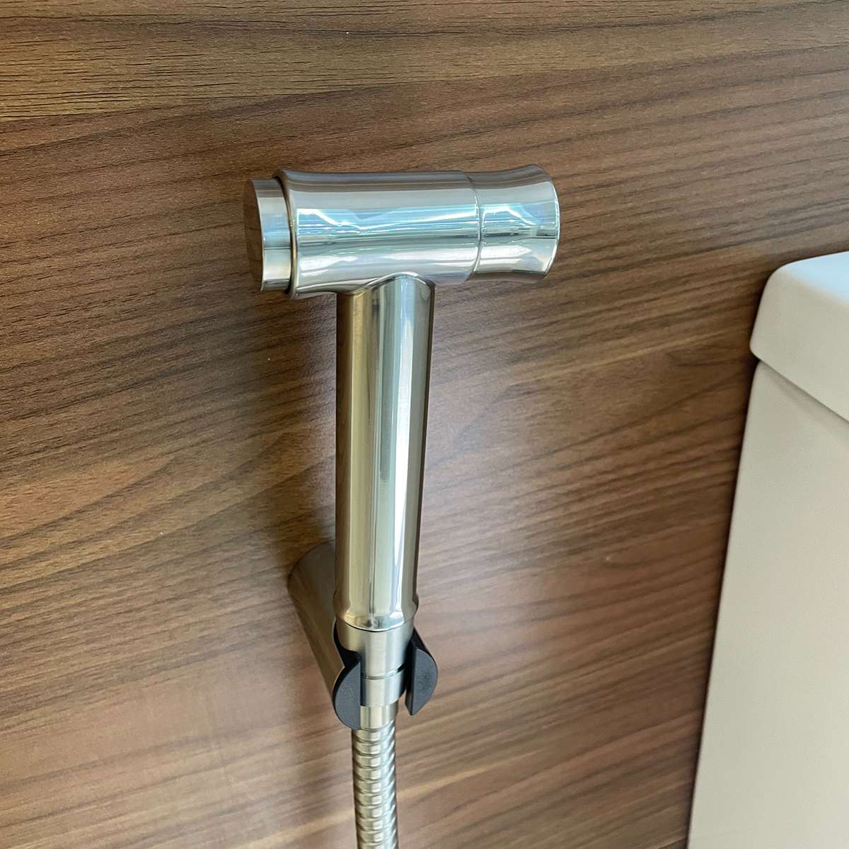 Vòi xịt vệ sinh Caesar BS310CW - 4