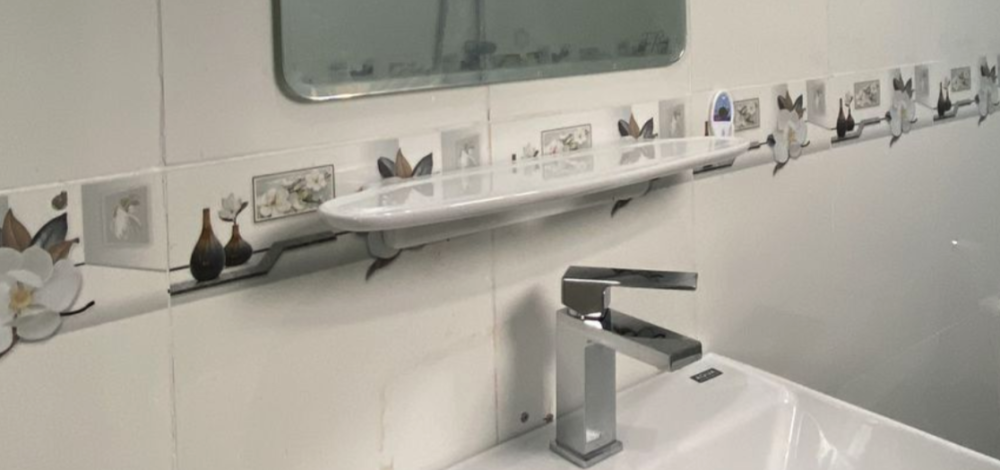 Kệ treo tường bằng sứ INAX H-482V (H482V) H-482V/BW1 - 2