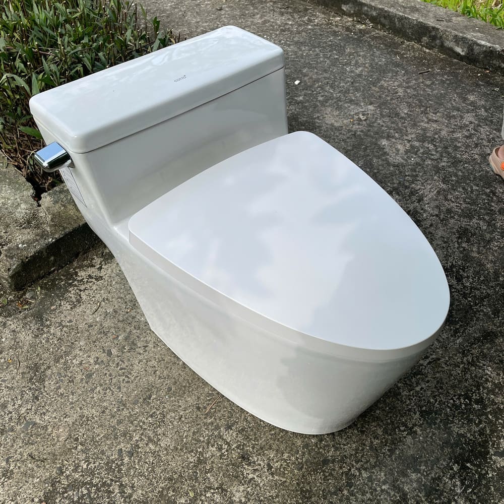 Bồn cầu 1 khối COTTO C105257 nắp êm dòng Riviera Pro - 2