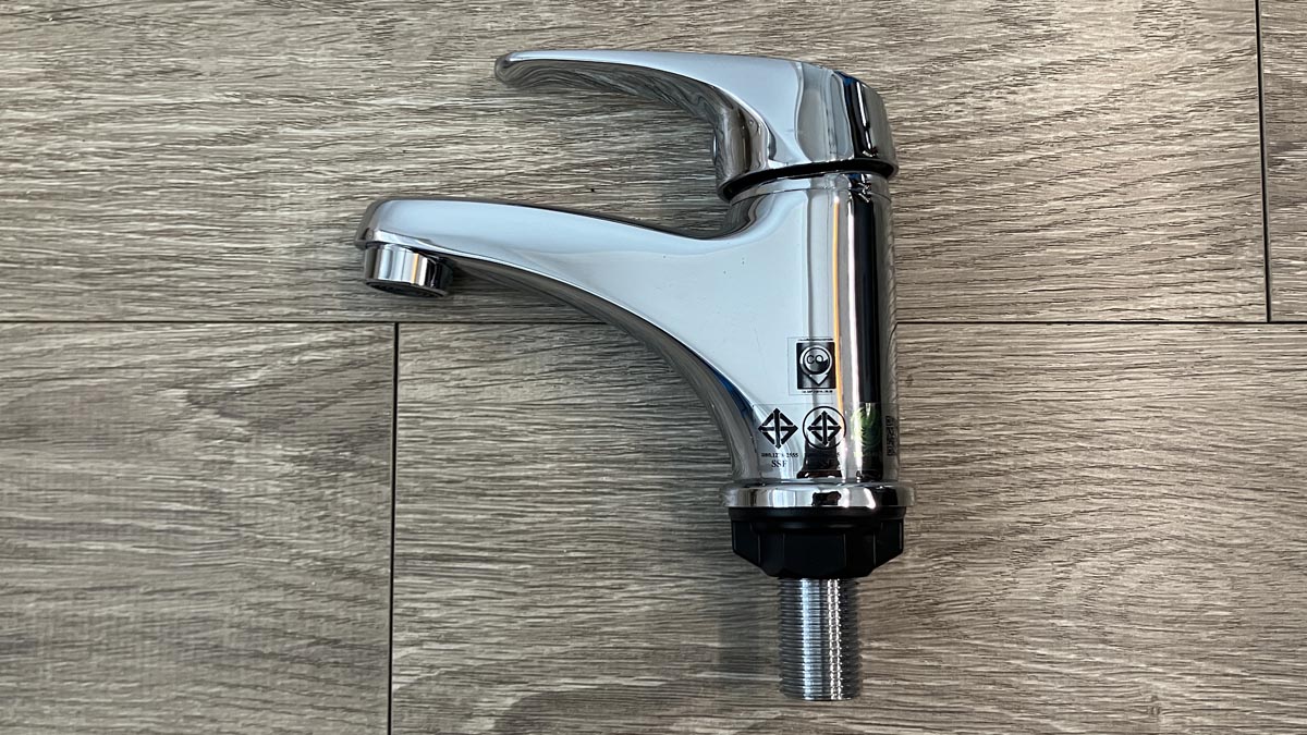 Vòi chậu lavabo COTTO CT167D(HM) lạnh Arona CT167D(HM) - 3