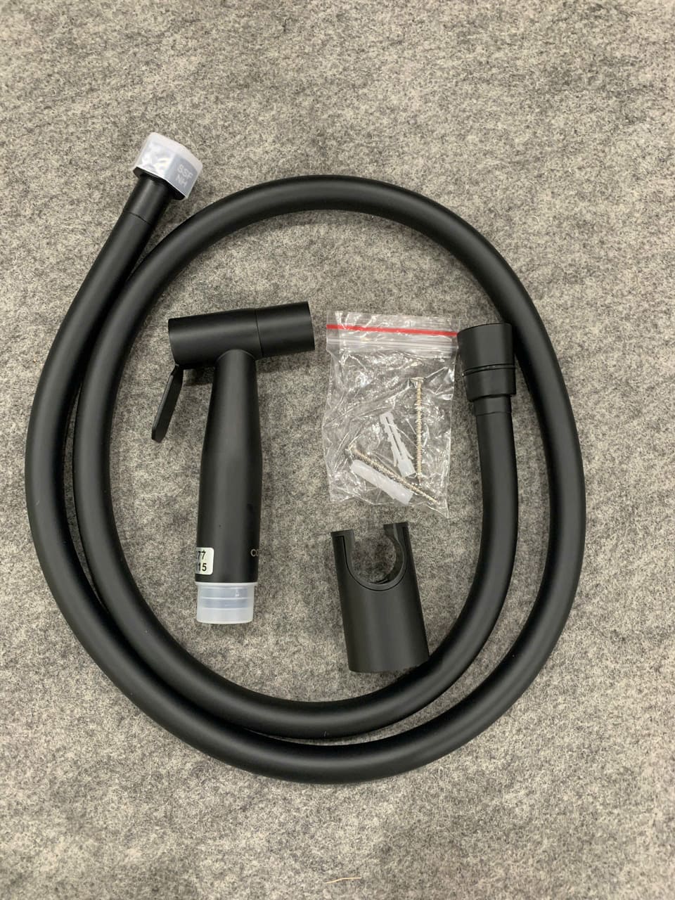 Vòi xịt vệ sinh COTTO CT9902#BL(HM) - 4