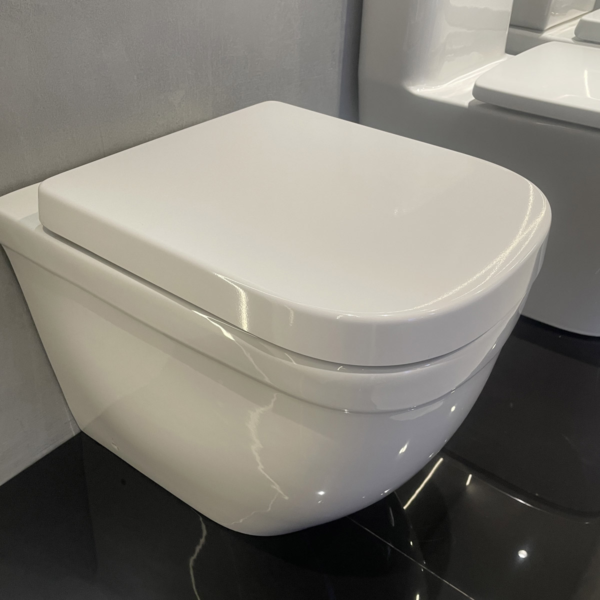 Thân bồn cầu đặt sàn Euro Ceramic GROHE 3933900H 3933900H - 5