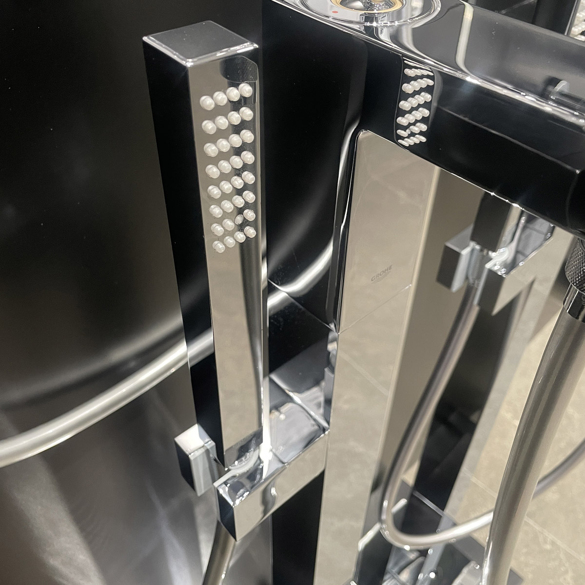 Vòi tắm đặt sàn Eurocube Joy GROHE 23667001 - 5