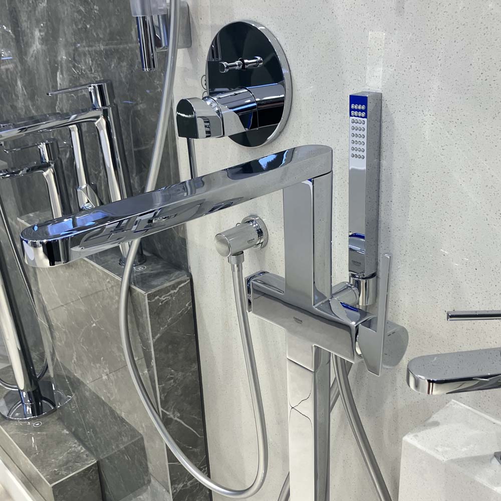 Vòi bồn tắm đặt sàn nóng lạnh Plus GROHE 23846003 - 6