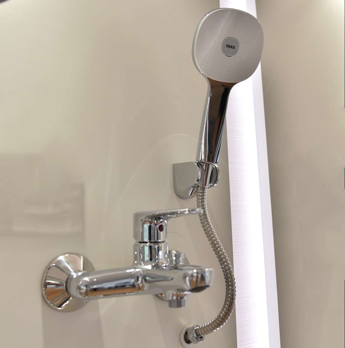 Bộ vòi sen tắm nóng lạnh INAX BFV-1113S-8C (BFV1113S8C) BFV-1113S-8C - 2