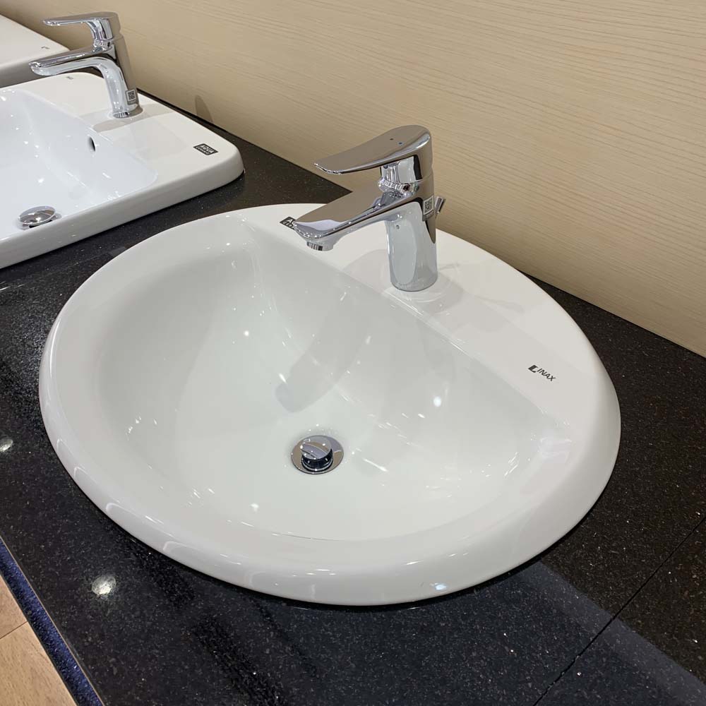 Chậu lavabo dương vành INAX AL-2395V (AL2395V) (AL-2395VFC) men Aqua Ceramic AL-2395VFC/BW1 - 5
