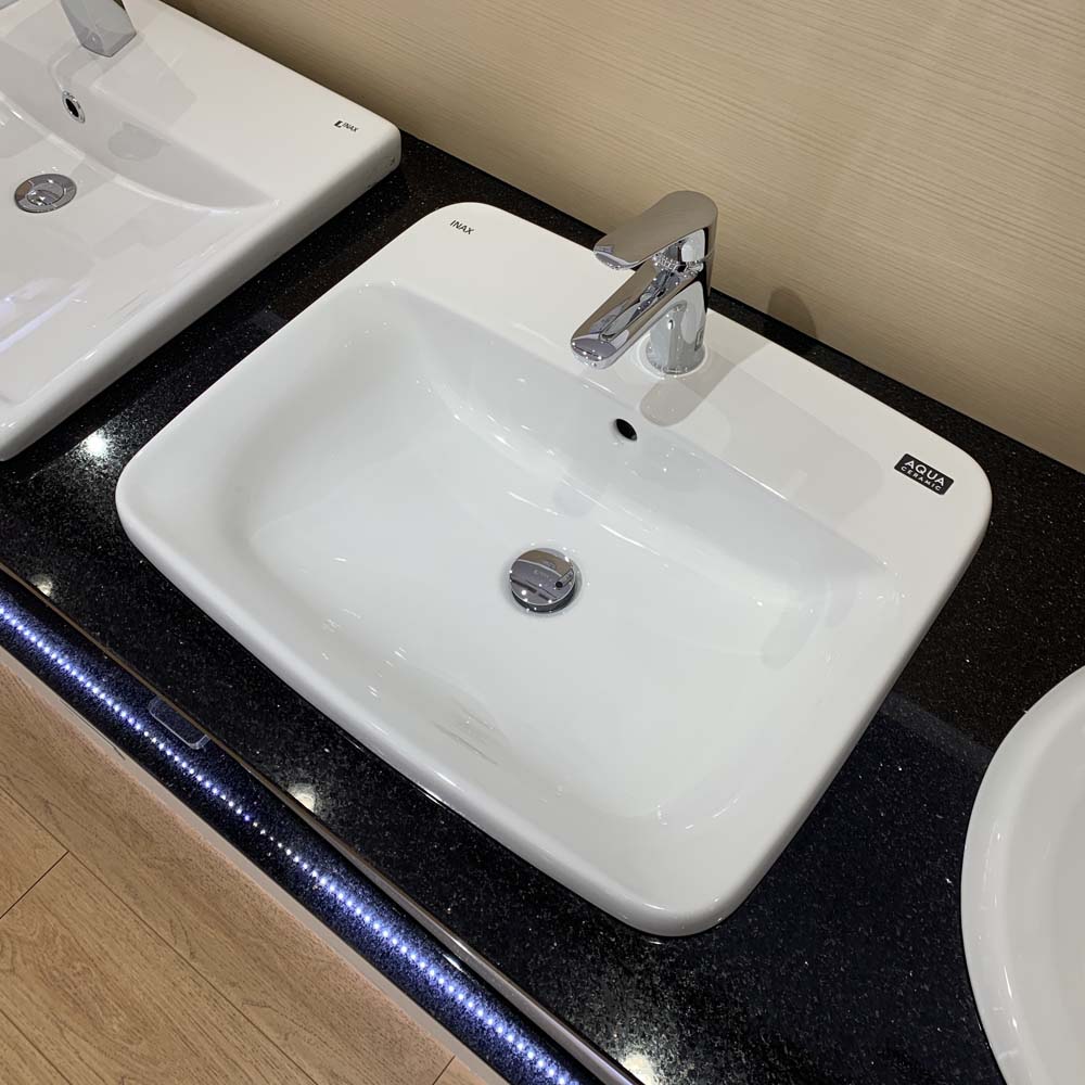 Chậu lavabo dương vành INAX AL-2398V (AL2398V) (AL-2398VFC) men Aqua Ceramic AL-2398VFC/BW1 - 4