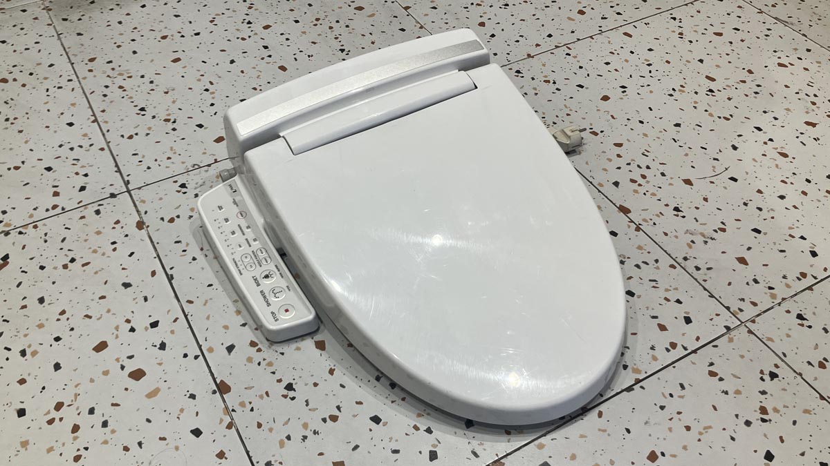 Nắp rửa điện tử INAX thông minh CW-KB22AVN (CWKB22AVN) CW-KB22AVN/BW1 - 3