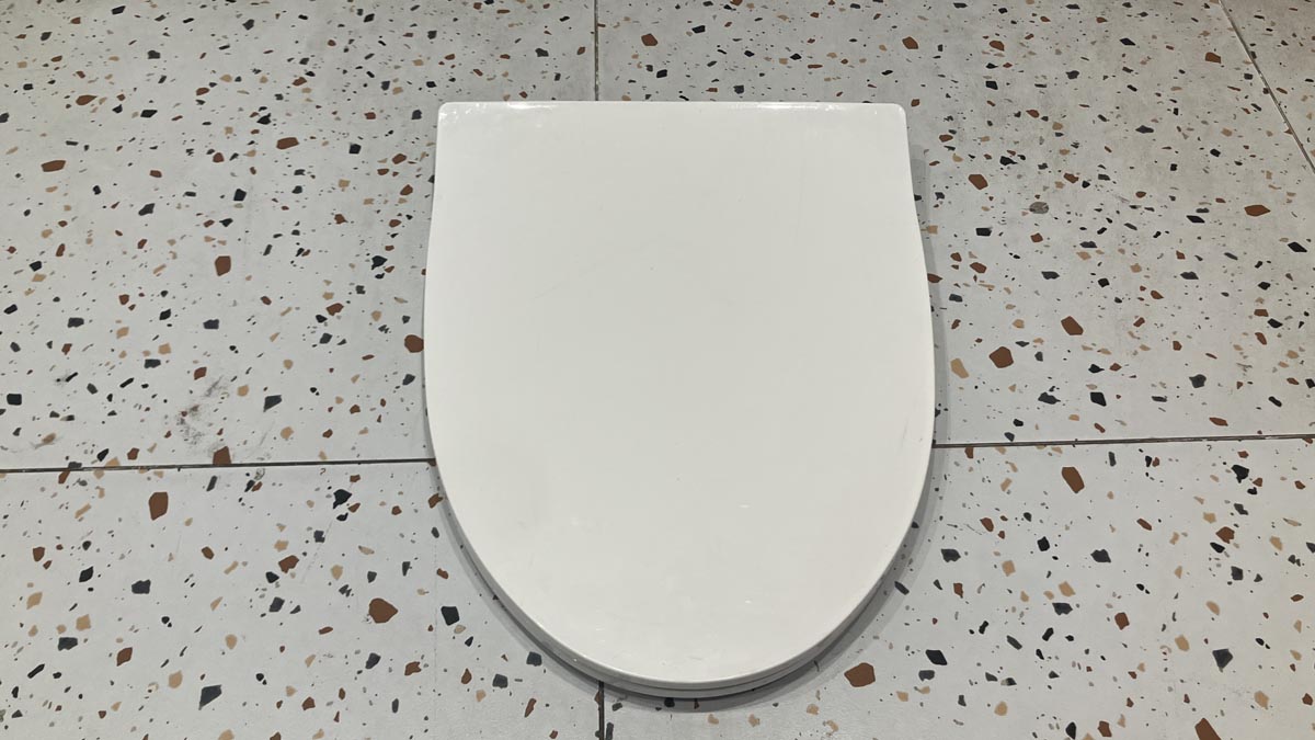 Nắp bồn cầu đóng êm INAX CF-606VS (CF606VS) CF-606VS/BW1 - 3