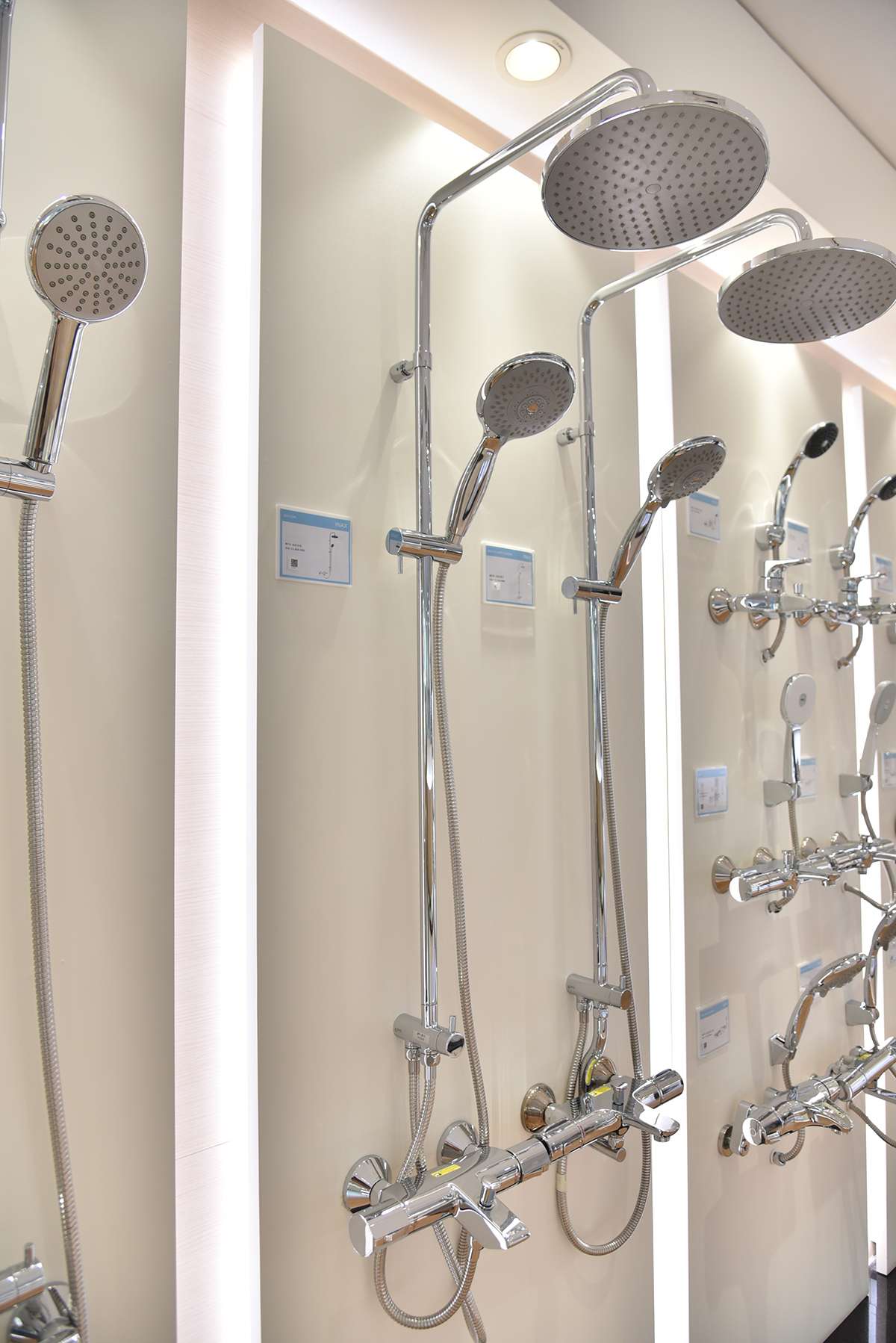 Bộ sen tắm cây đứng nóng lạnh INAX BFV-2015S (BFV2015S) BFV-2015S - 5