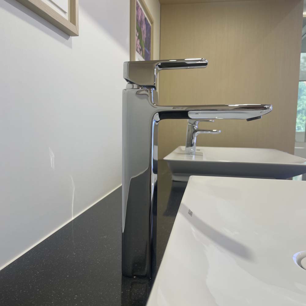 Vòi chậu lavabo nóng lạnh INAX LFV-5012SH (LFV5012SH) LFV-5012SH - 2