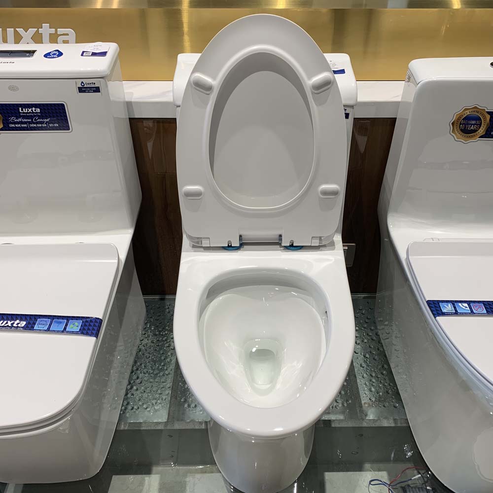 Bồn cầu 1 khối LUXTA LT-102 nắp êm LT-102 - 5