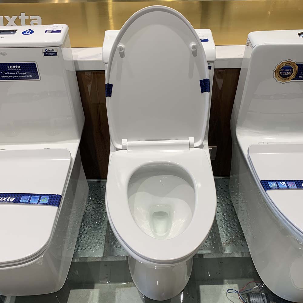 Bồn cầu 1 khối LUXTA LT-102 nắp êm LT-102 - 6
