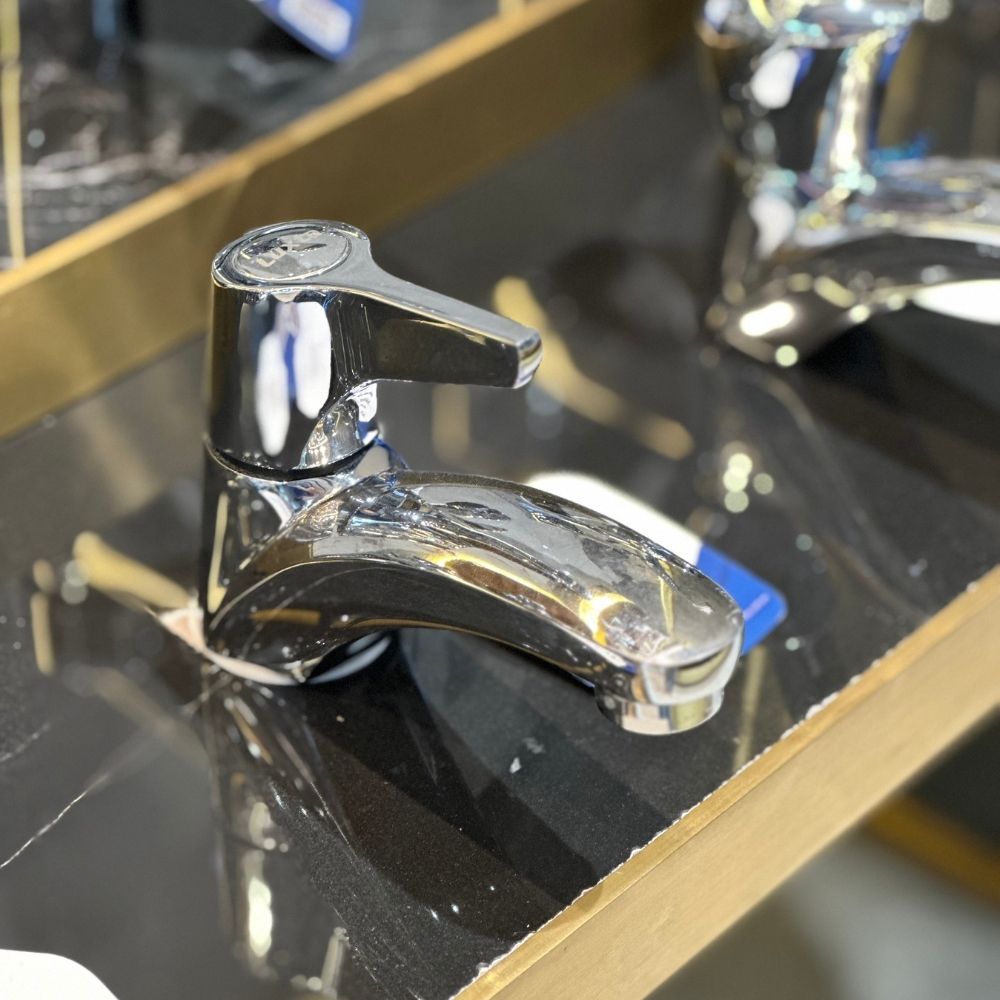 Vòi chậu lavabo lạnh Luxta L1102V L1102V - 3