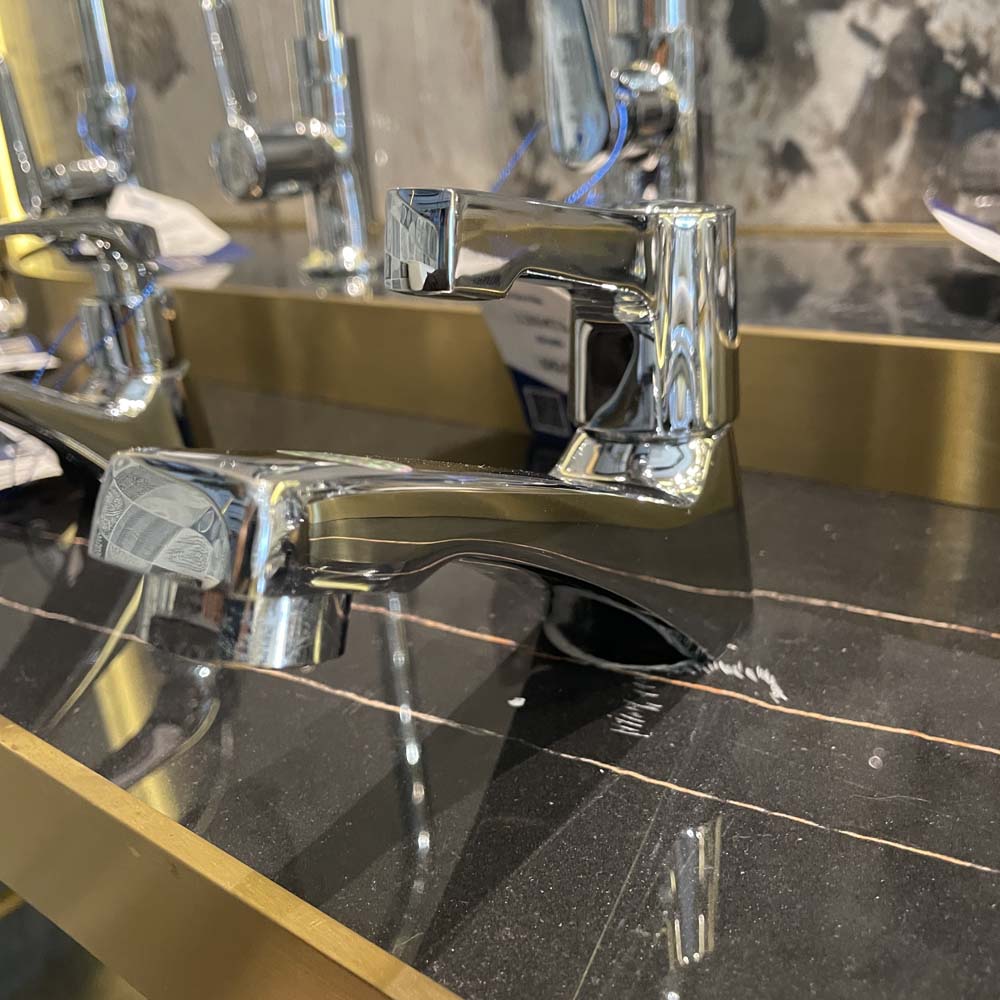 Vòi chậu lavabo lạnh Luxta L1114T1 L1114T1 - 3