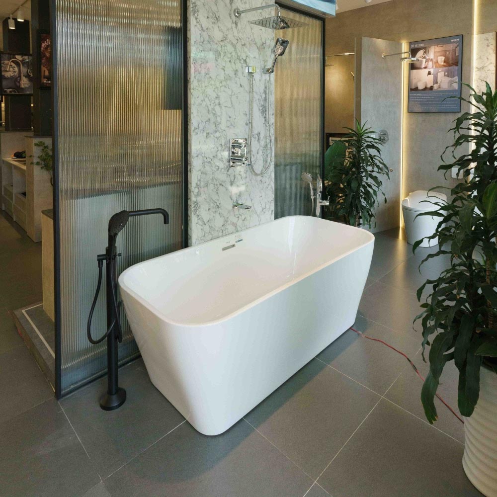 Bộ vòi bồn tắm đặt sàn MOEN 7040MCLKBL kèm 157642 - 2