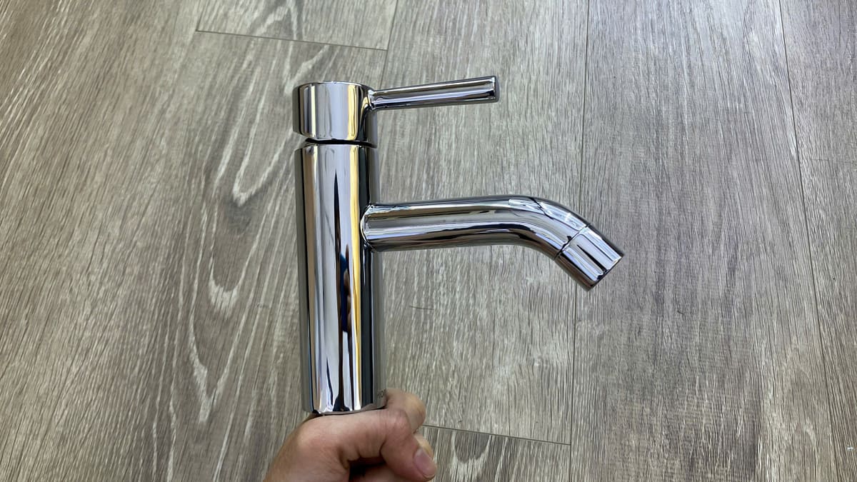 Vòi lavabo nóng lạnh MOEN Essence V14121 V14121 - 5