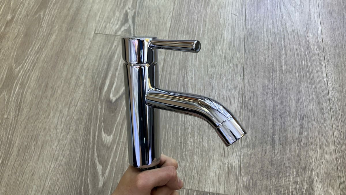 Vòi lavabo nóng lạnh MOEN Essence V14121 V14121 - 4