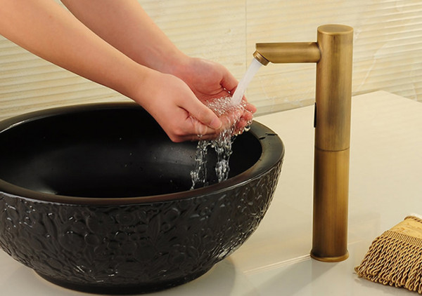 Vòi chậu lavabo cảm ứng bằng đồng Kanly GCAC1/VC1 GCAC1 - 2