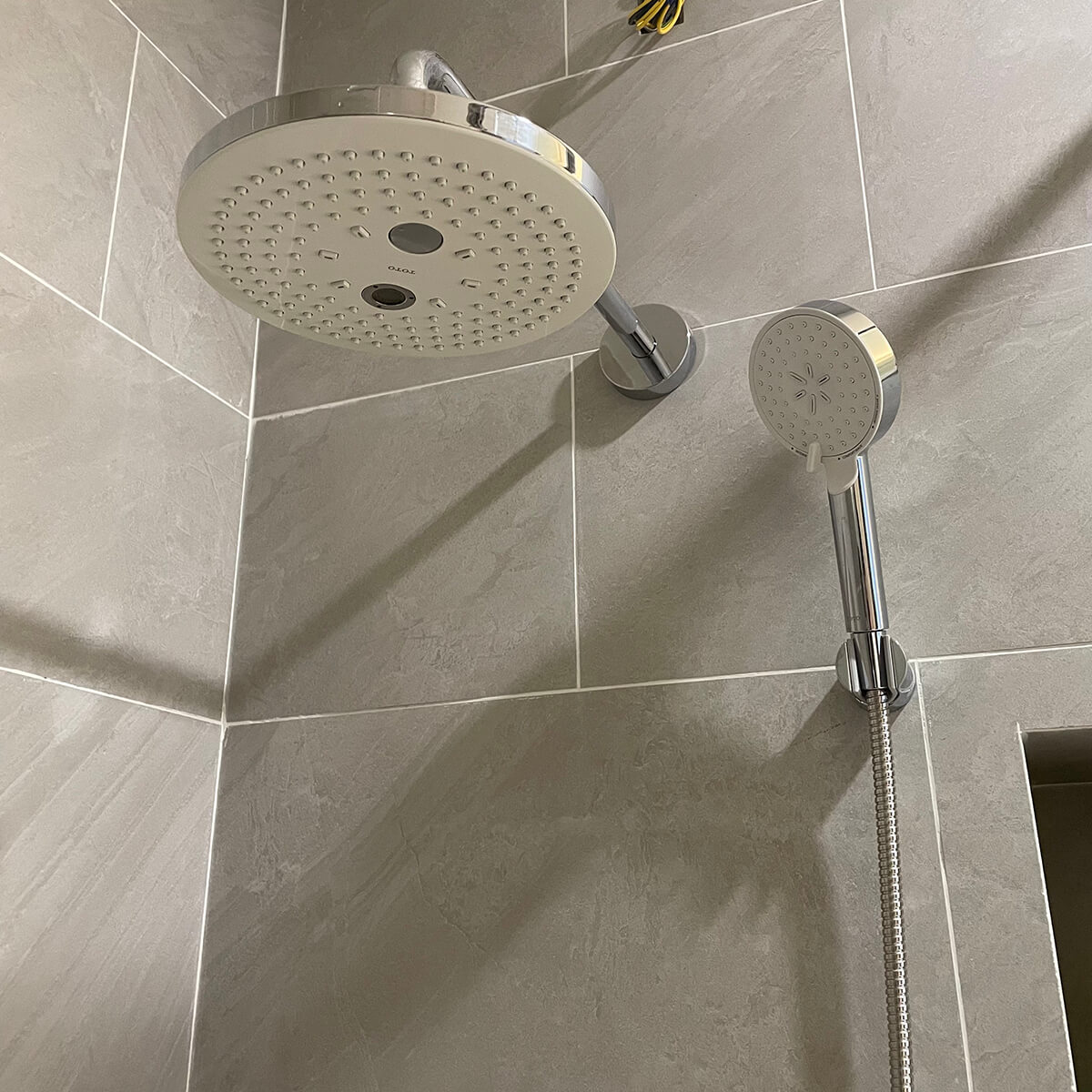 Bát sen tắm tắm gắn tường TOTO TBW01004A (2 chế độ, tròn) TBW01004A - 4