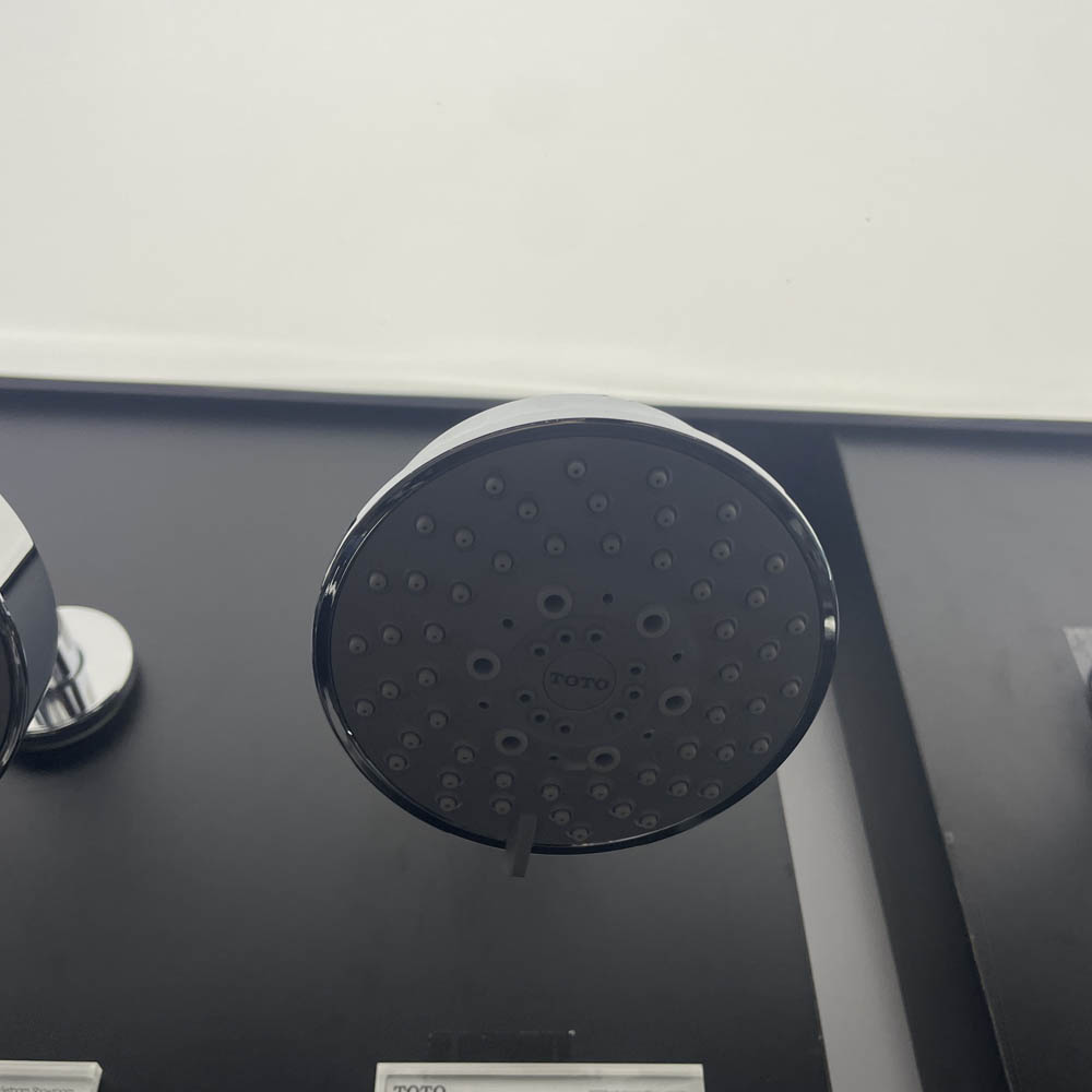 Bát sen tắm gắn tường TOTO TBW03001B (5 chế độ, tròn, 102mm, cổ điển) TBW03001B - 5