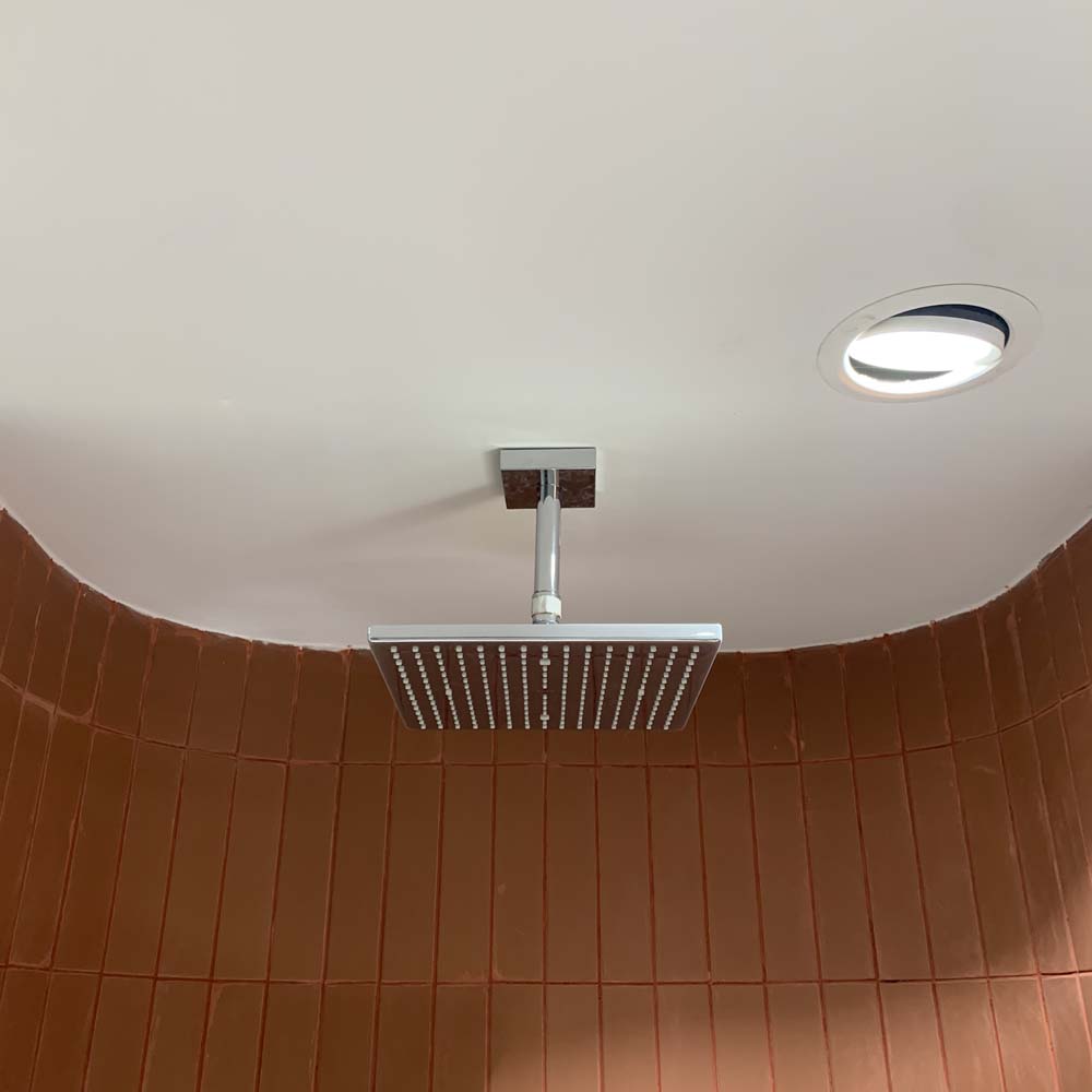 Bát sen tắm gắn trần TOTO TBW08002A1 (vuông, 250 mm) TBW08002A1 - 3