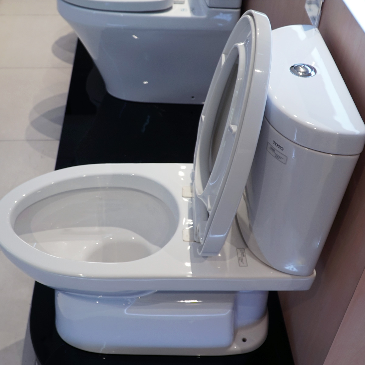 Bồn cầu 2 khối TOTO CS325DRT3 kèm nắp đóng êm TC385VS - 13