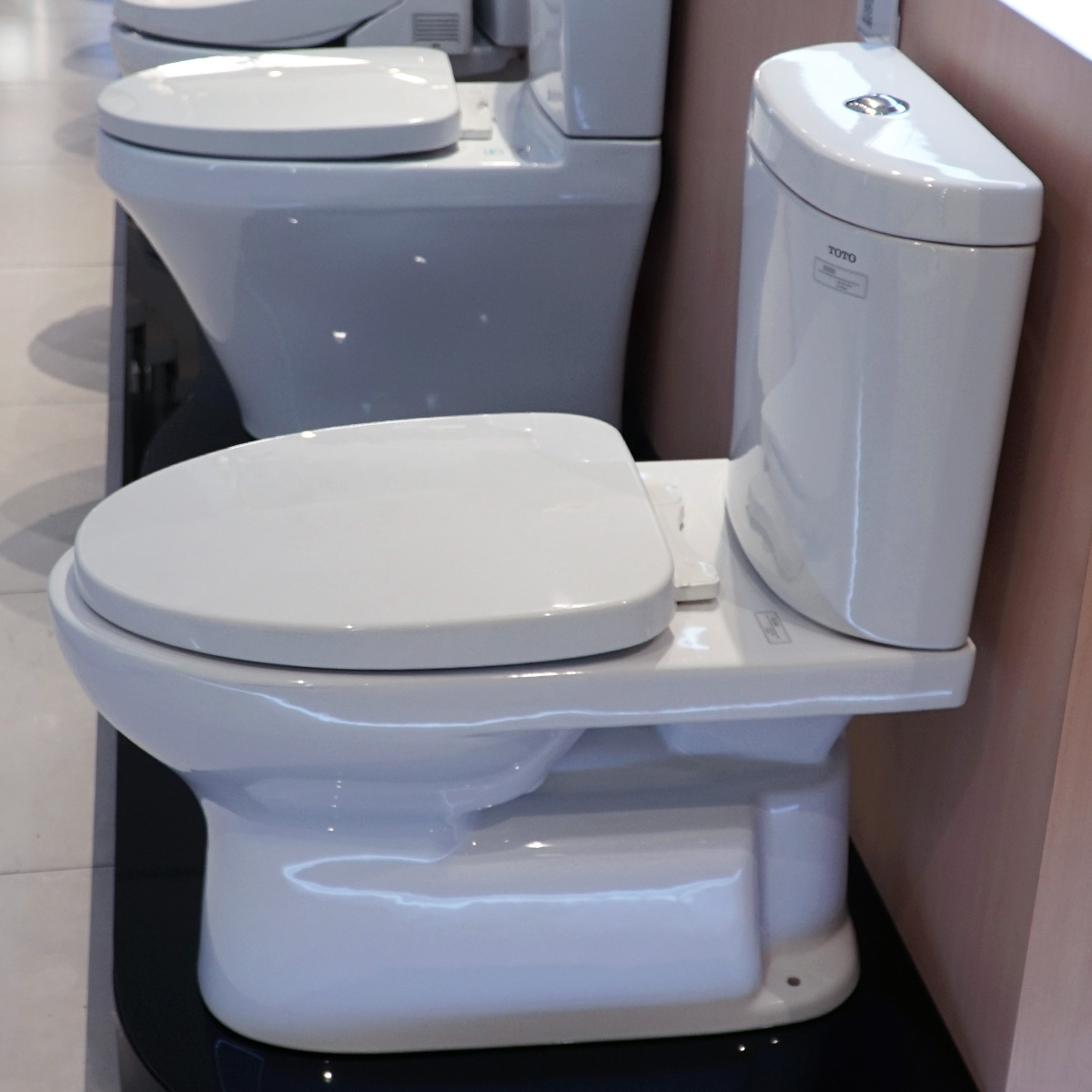 Bồn cầu 2 khối TOTO CS325DRT3 nắp đóng êm TC385VS CS325DRT3#W - 4