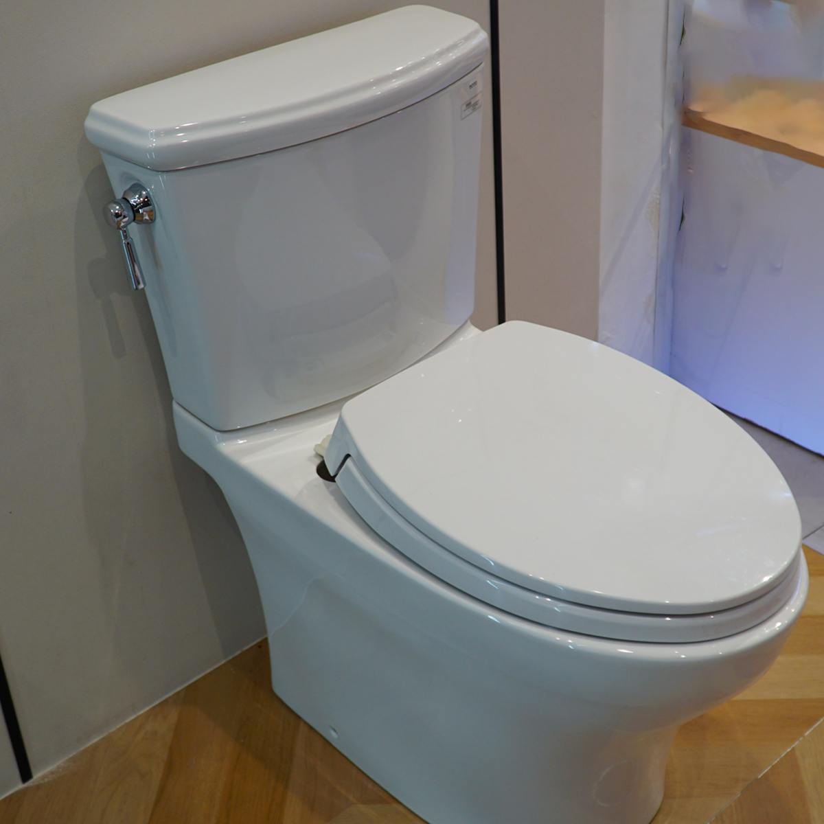 Bồn cầu 2 khối TOTO CS986GT2 nắp đóng êm TC393VS CS986GT2#XW - 3