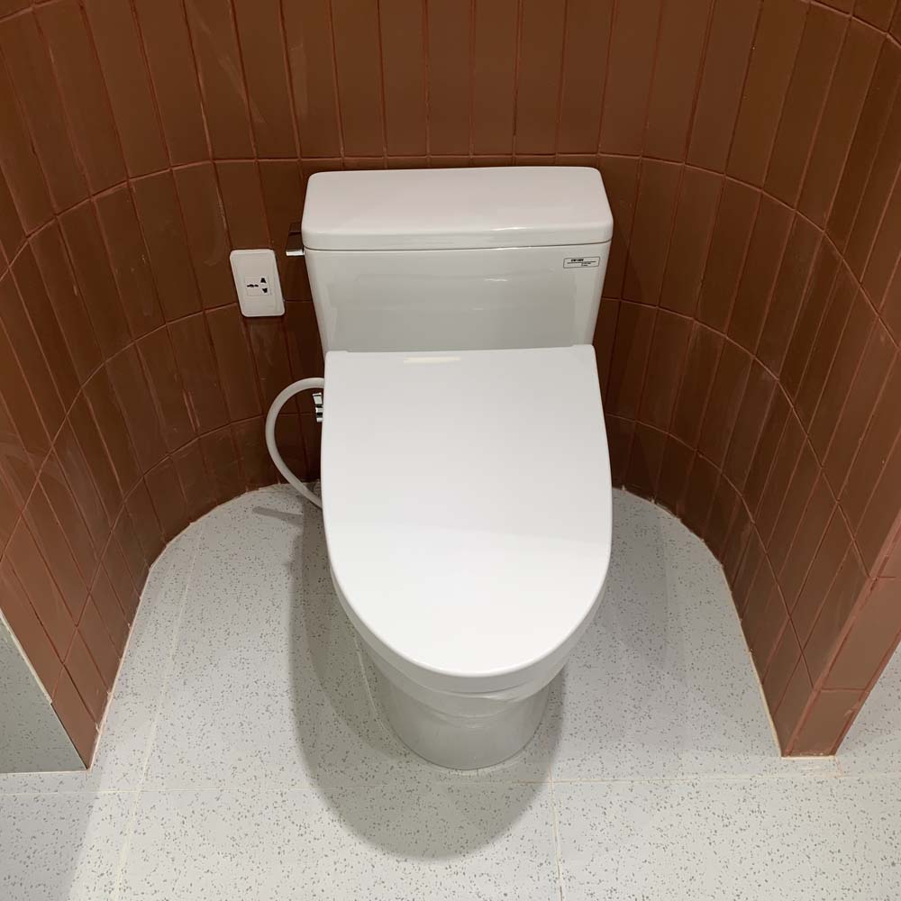 Bồn cầu TOTO MS188VKE4 T53P100VR 1 khối nắp rửa cơ TCW1211A MS188VKE4#XW/T53P100VR - 5