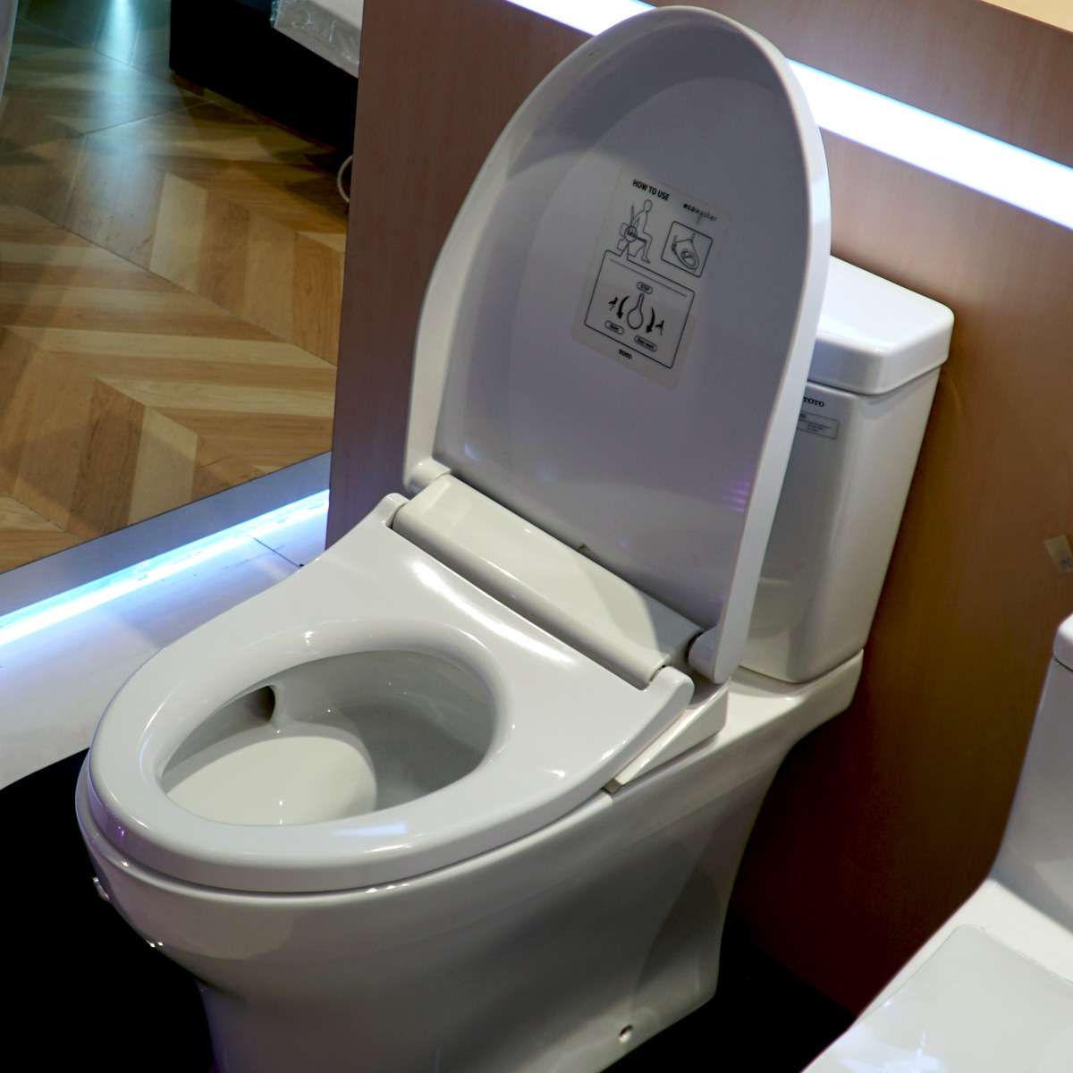 Bồn cầu TOTO CS769DRE4 2 khối nắp rửa cơ TCW1211A CS769DRE4#XW - 6