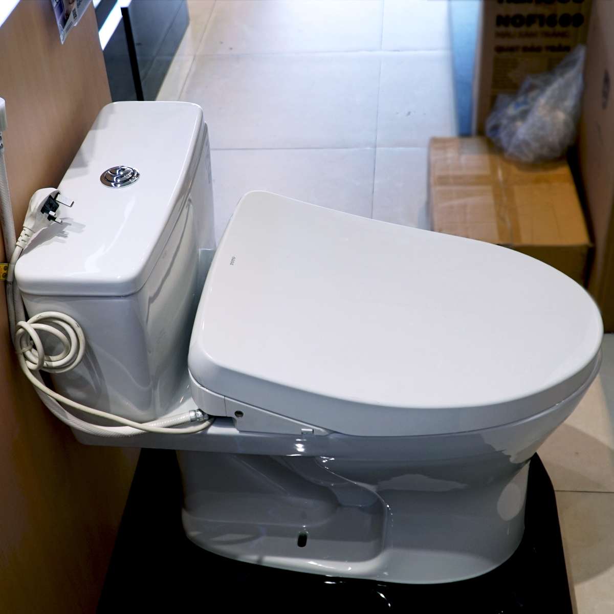Bồn cầu TOTO MS855DW11 1 khối nắp điện tử Washlet S7 TCF4911Z MS855DW11#XW - 2