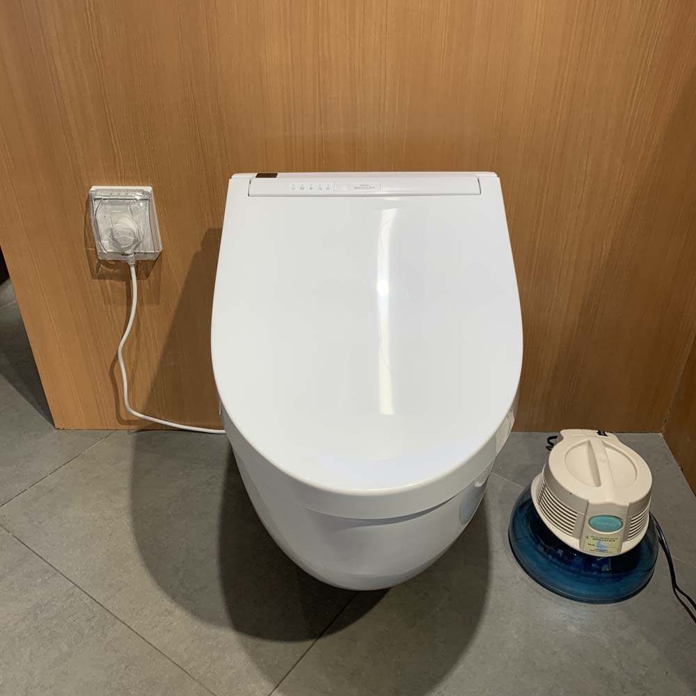 Bồn cầu treo tường TOTO CW812REA kèm TCF24460AAA (WH172AT, TCA465, MB176G) - 9