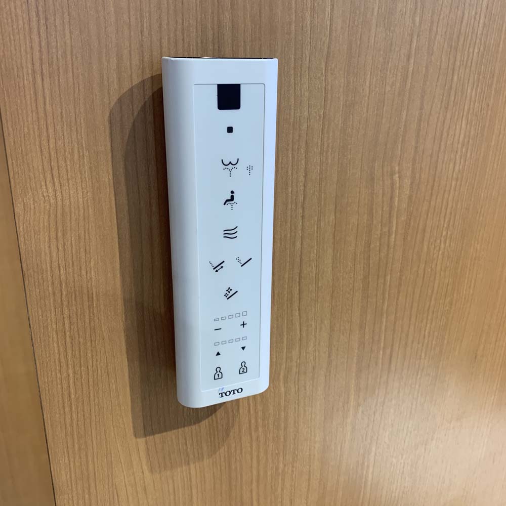 Bồn cầu treo tường TOTO CW812REA kèm TCF24460AAA (WH172AT, TCA465, MB176G) - 11