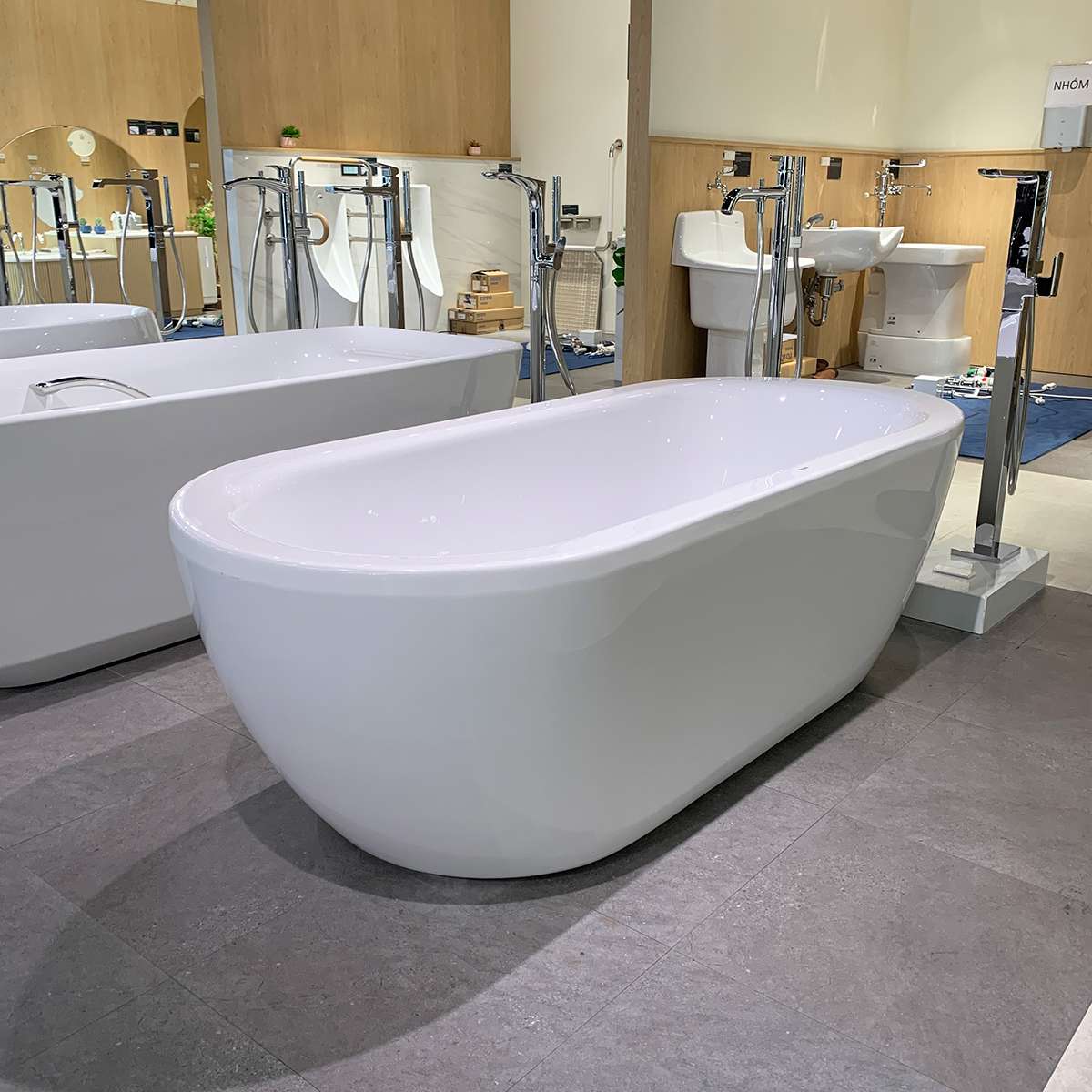 Bồn tắm đặt sàn TOTO PAY1717CPTNE#W nhựa 1m7 - 6