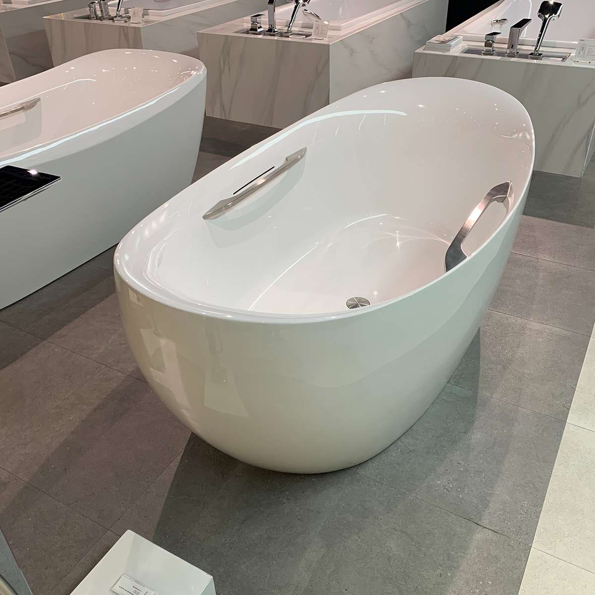 Bồn tắm đặt sàn TOTO PJY1814HPWE#GW GALALATO 1m8 tay vịn - 6