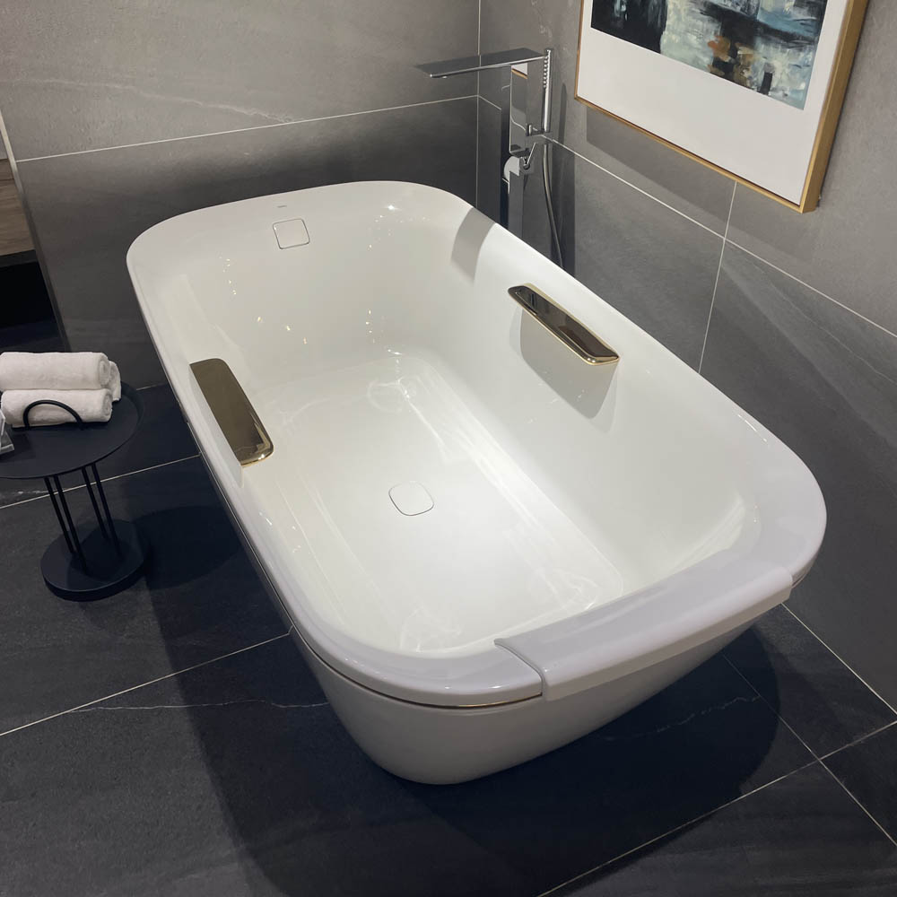 Bồn tắm đặt sàn TOTO PJY1886HPWMGE#GW GALALATO 1m8 tay vịn - 4