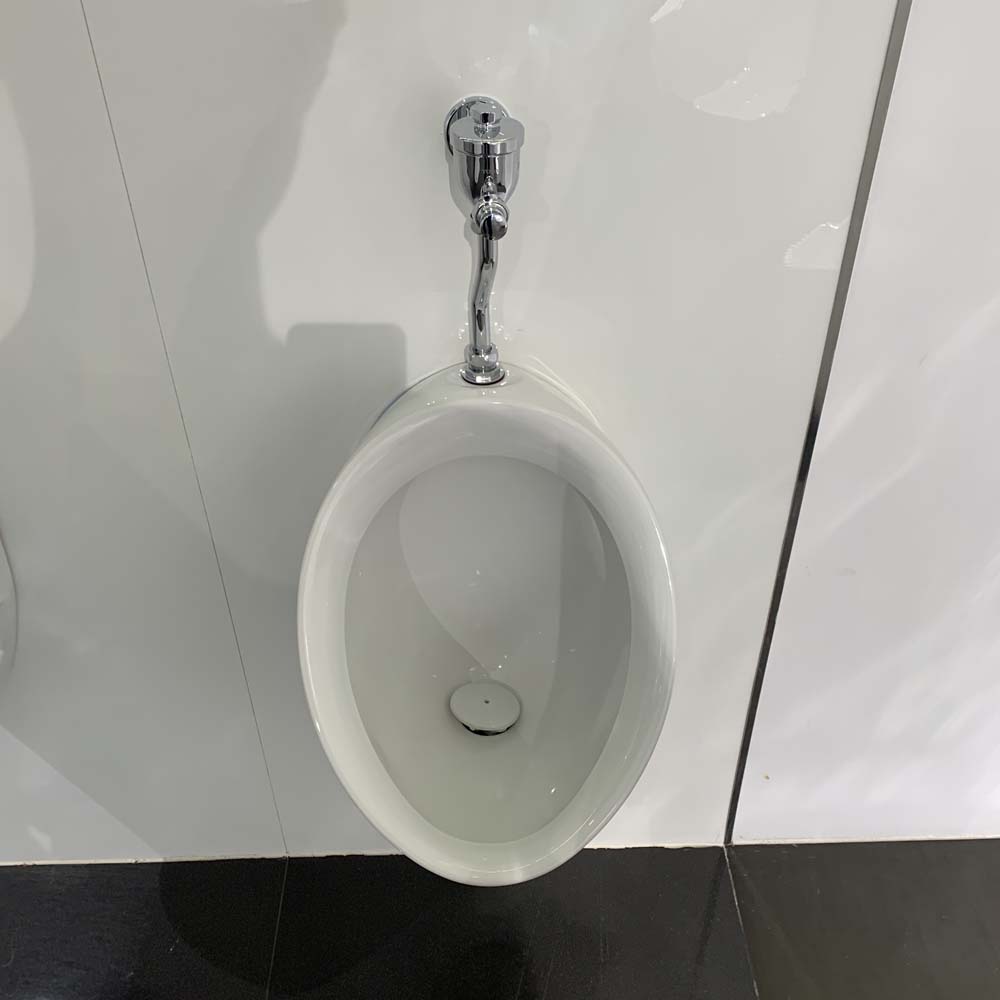 Bồn tiểu nam TOTO U104W/F DU601SRR treo tường kèm van xả nhấn U104W/F#W/DU601SRR - 3