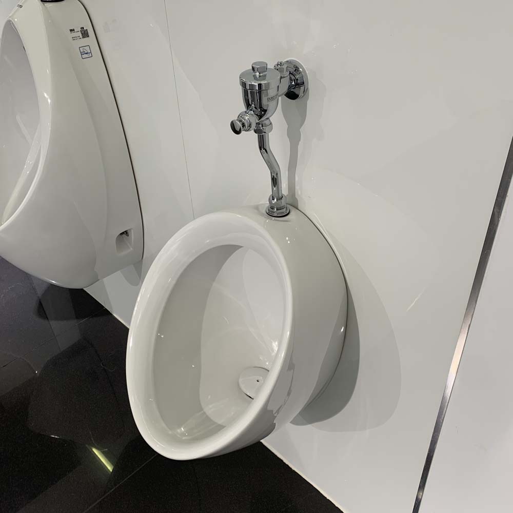 Bồn tiểu nam TOTO U104W/F DU601SRR treo tường kèm van xả nhấn U104W/F#W/DU601SRR - 4