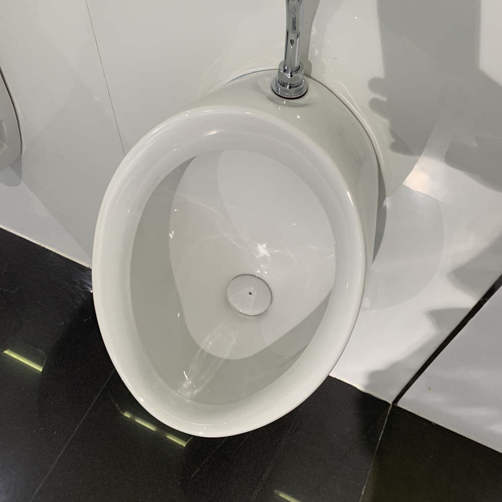 Bồn tiểu nam TOTO U104W/F DU601SRR treo tường kèm van xả nhấn U104W/F#W/DU601SRR - 5