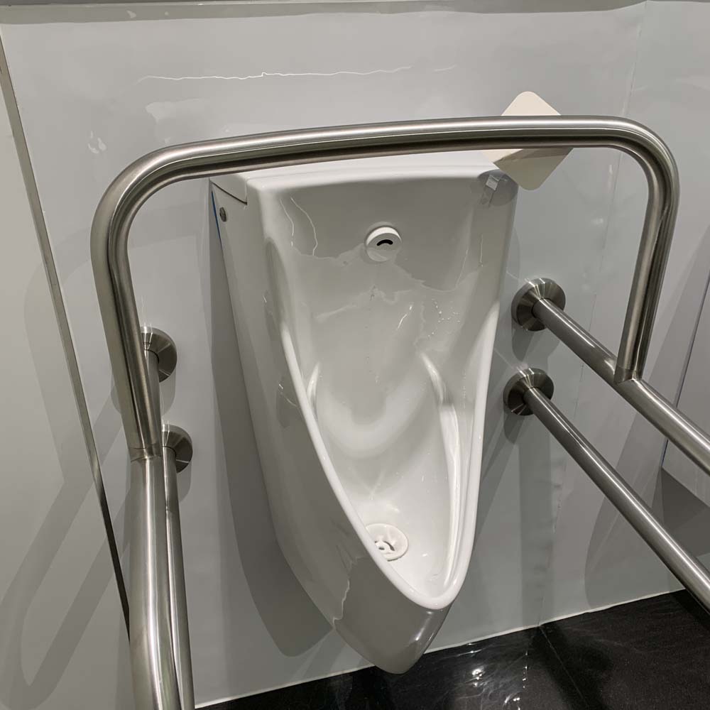 Bồn tiểu nam TOTO USWN902ASV treo tường USWN902ASV#XW - 2