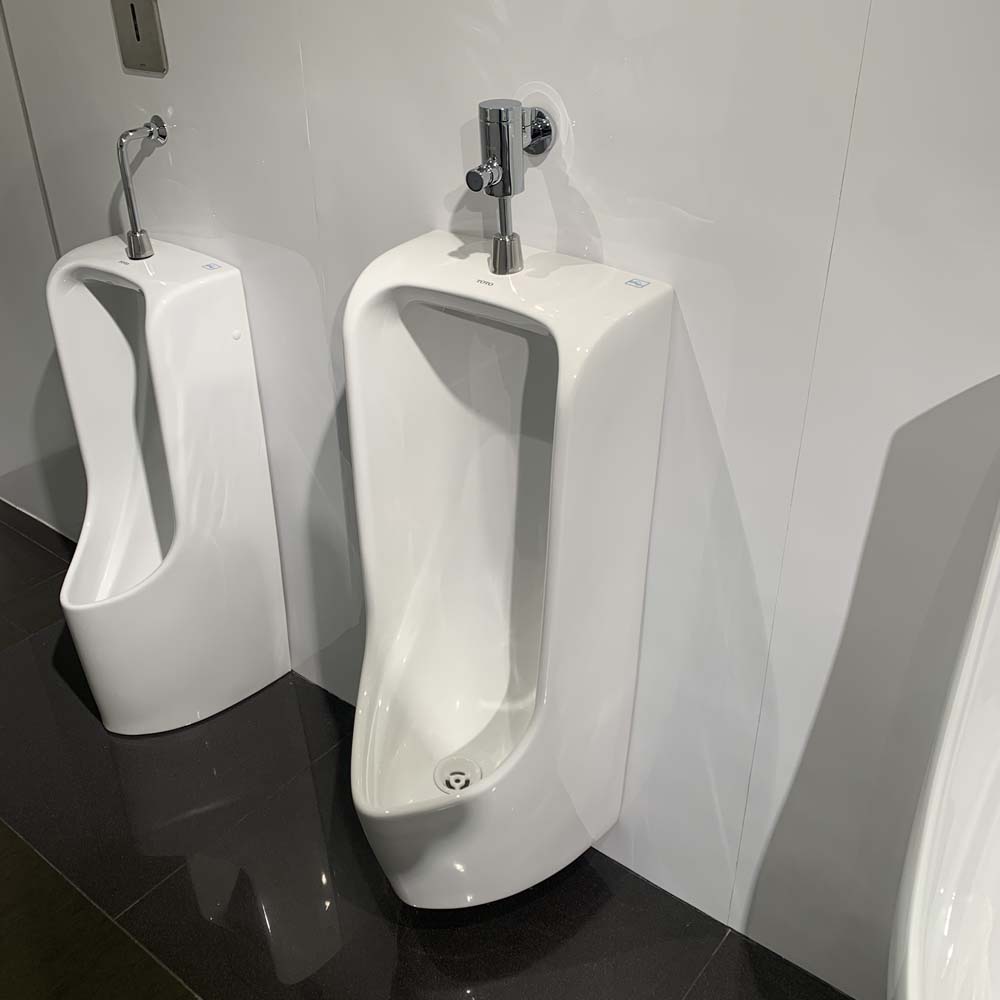 Bồn tiểu nam TOTO UT500T treo tường UT500T#XW - 4