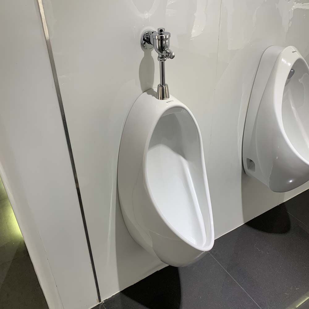 Bồn tiểu nam TOTO UT560T treo tường UT560T#XW - 2