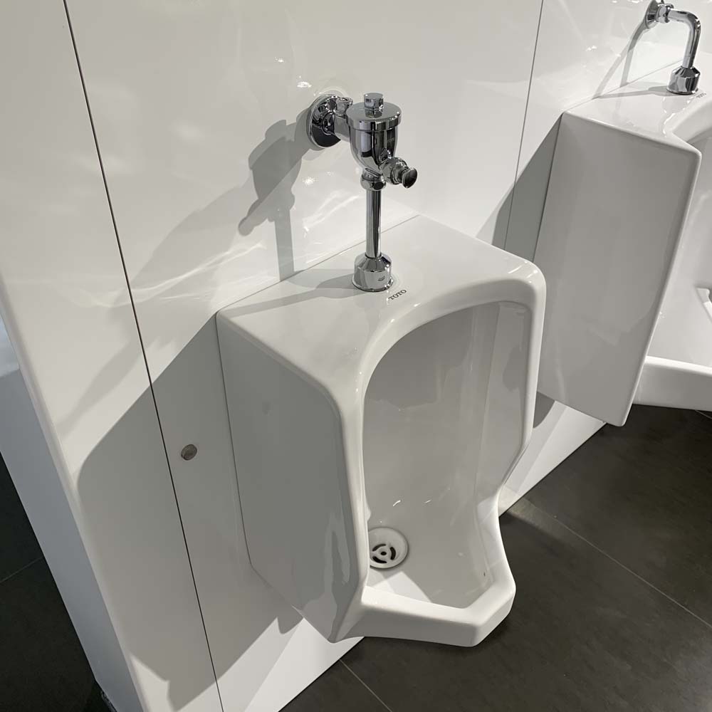 Bồn tiểu nam TOTO UT57S treo tường UT57S#W - 2