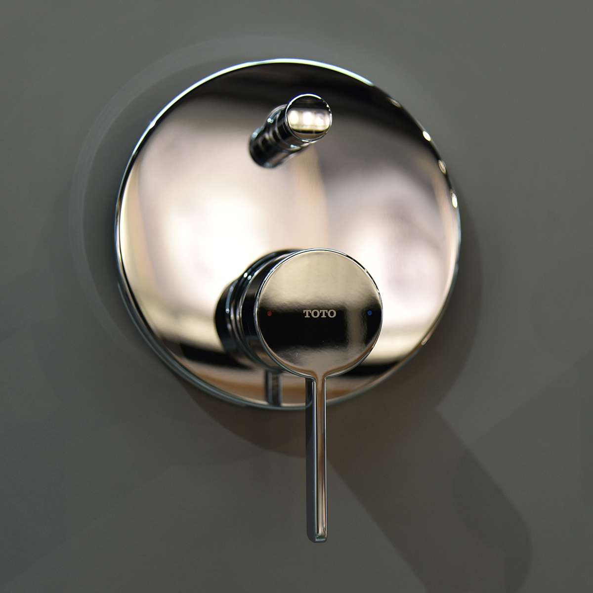 Van gật gù điều chỉnh nóng lạnh kèm nút chuyển hướng TOTO TBG11304VA TBG11304VA - 5