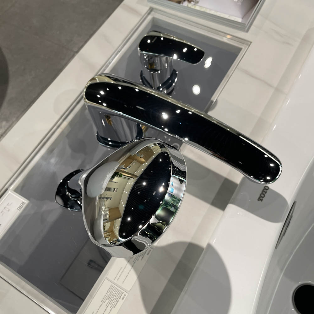 Vòi xả bồn tắm TOTO TBG09305AA nóng lạnh kèm tay sen - 6