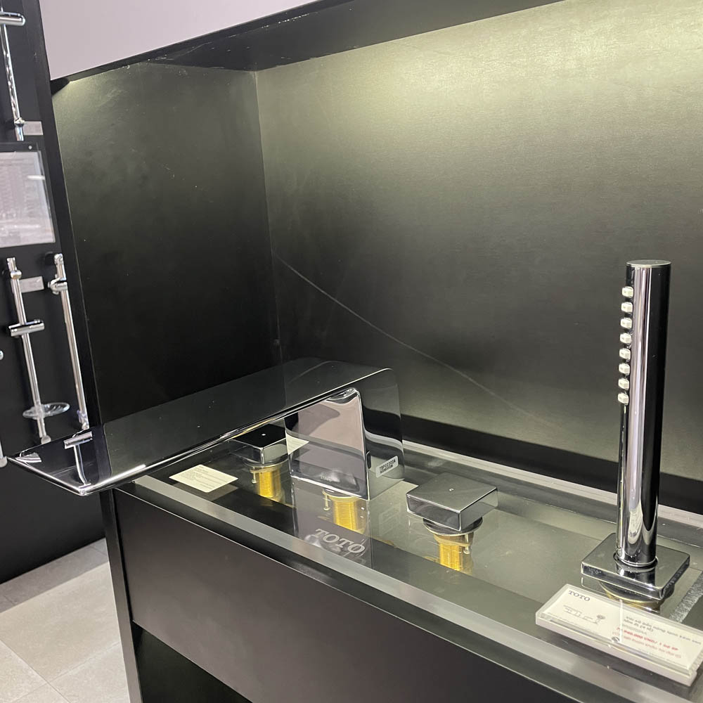 Vòi xả bồn tắm TOTO TBP02202AA nóng lạnh kèm tay sen - 6